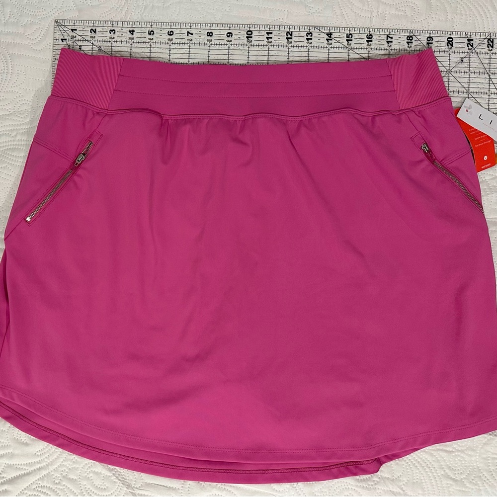 Livi by Lane Bryant Skort
